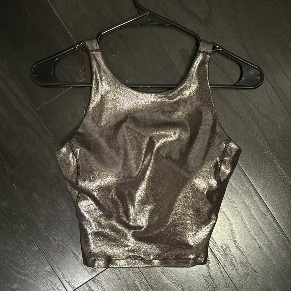 Lulu Lemon top
